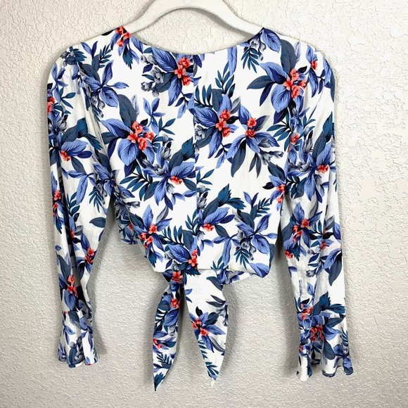 Majorelle Priscilla Top in Blue Tropics XS - Picture 9 of 9